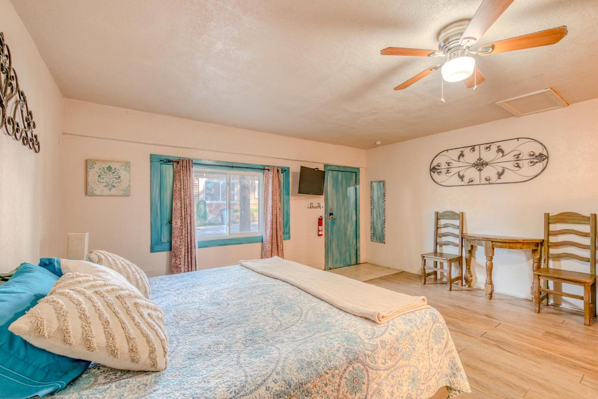 Enchanted Hideaway Cabins And Cottages Ruidoso Εξωτερικό φωτογραφία