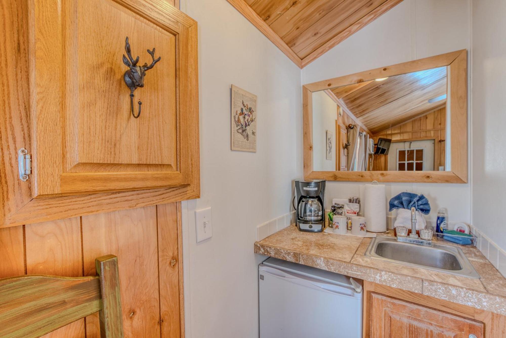 Enchanted Hideaway Cabins And Cottages Ruidoso Εξωτερικό φωτογραφία
