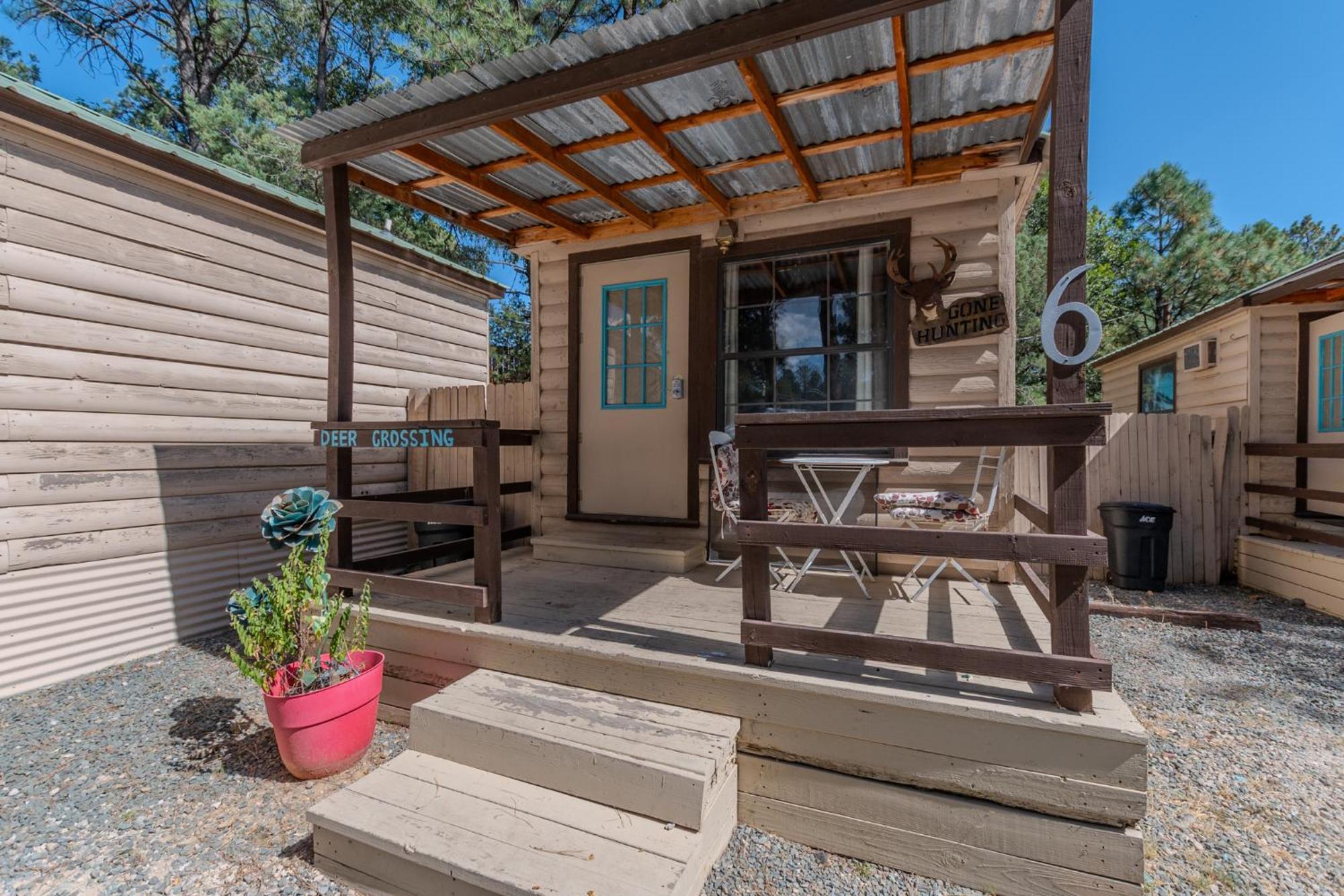 Enchanted Hideaway Cabins And Cottages Ruidoso Εξωτερικό φωτογραφία