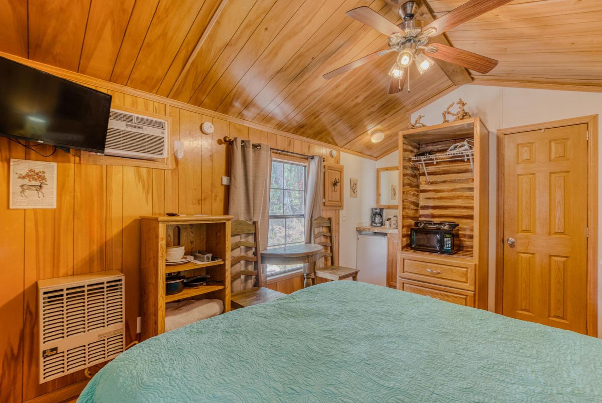 Enchanted Hideaway Cabins And Cottages Ruidoso Εξωτερικό φωτογραφία