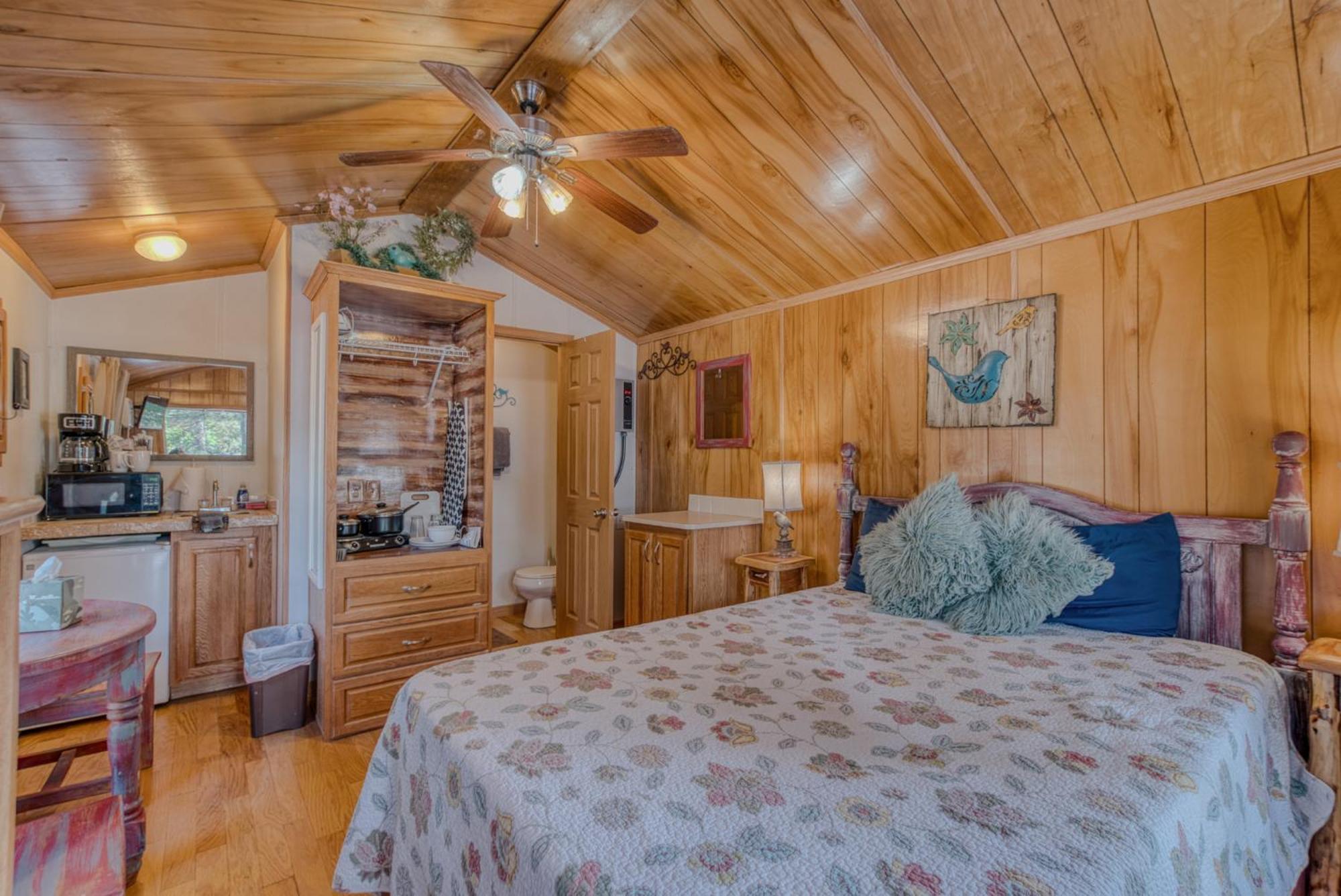 Enchanted Hideaway Cabins And Cottages Ruidoso Εξωτερικό φωτογραφία