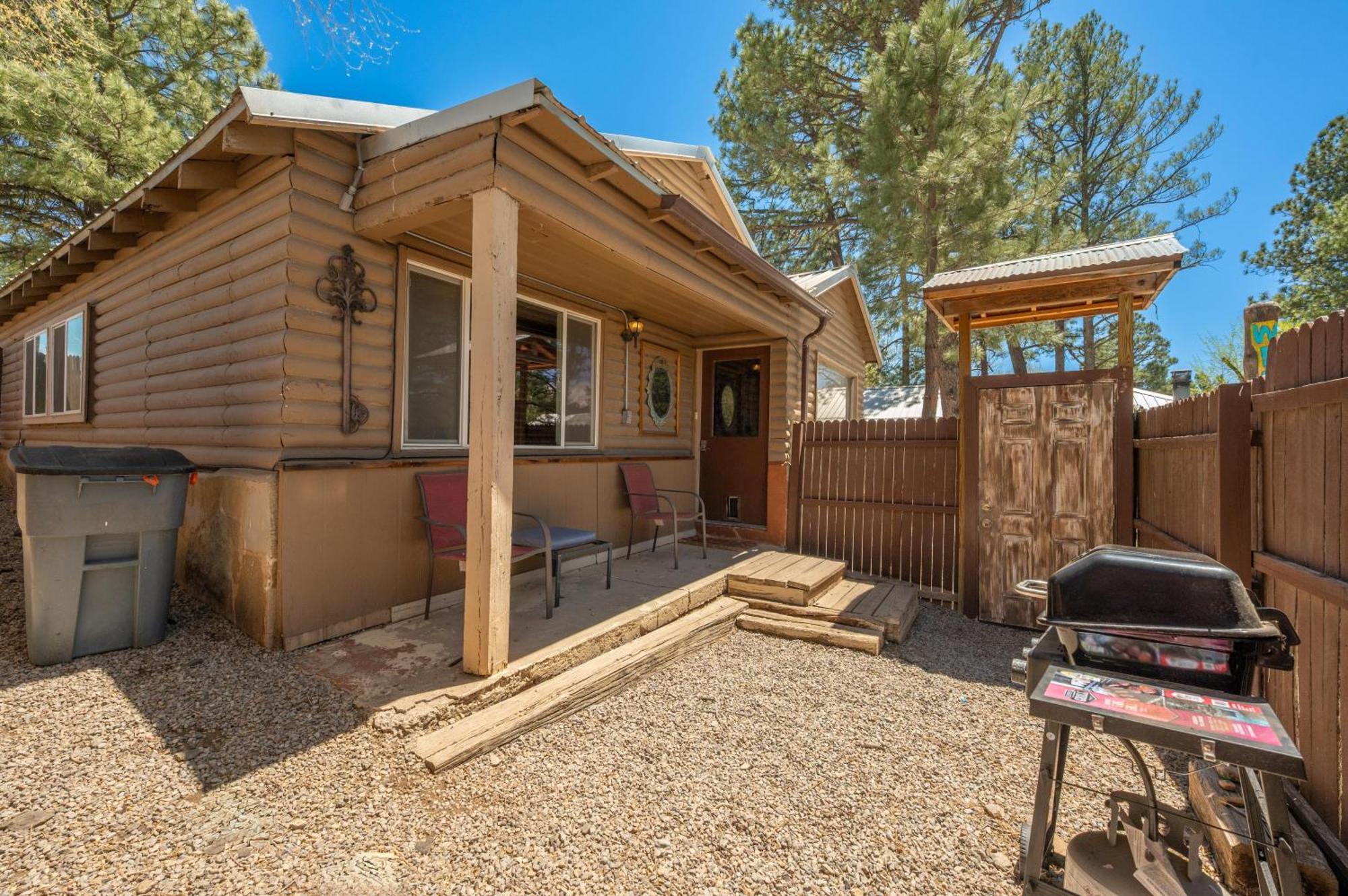 Enchanted Hideaway Cabins And Cottages Ruidoso Εξωτερικό φωτογραφία